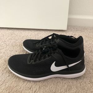 Nike Flex Run 2016 Shoes